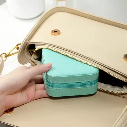 Preppy Jewelry Box for Girls – Cute Travel Organizer for Rings, Earrings & Accessories