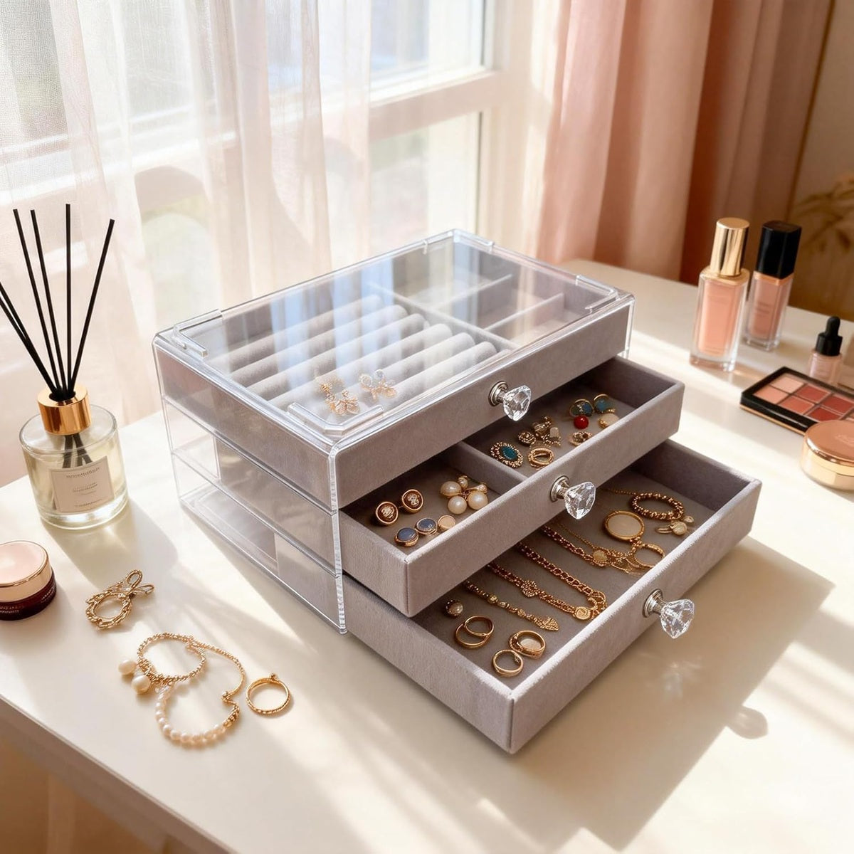 Luxury 3-Drawer Velvet Jewelry Organizer – Clear Acrylic Storage Box